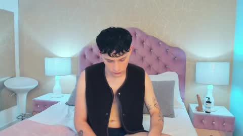 LephyStar online show from April 25, 2026, 4:26 am
