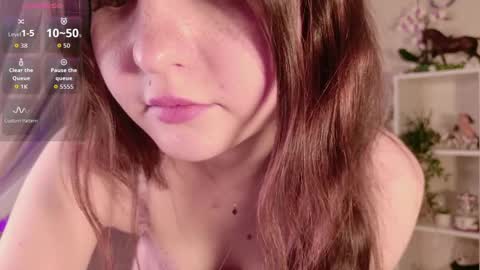 Nicole Moore online show from April 9, 2026, 4:01 pm