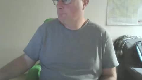 homquisgode online show from December 16, 2025, 10:42 am