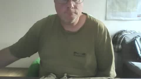 homquisgode online show from December 18, 2025, 12:44 pm