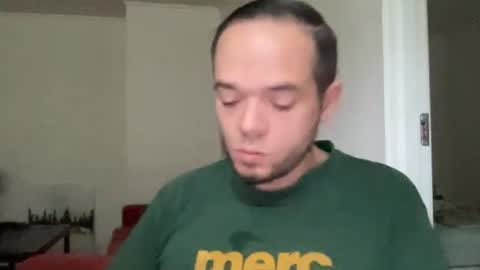 leroidesaulnes online show from September 21, 2025, 9:33 am