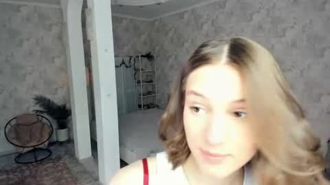 Snapshot of lesigrace chatting on April 27, 2026, 8:45 am Sanem online show from April 27, 2026, 8:45 am