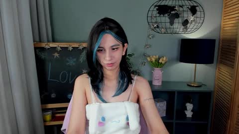 Eveline online show from February 4, 2026, 1:33 am