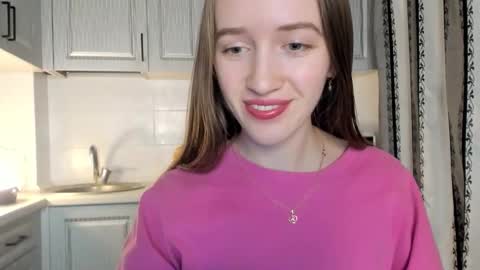 Snapshot of leslie_my_lovee chatting on December 15, 2025, 7:29 pm LESLIE online show from December 15, 2025, 7:29 pm