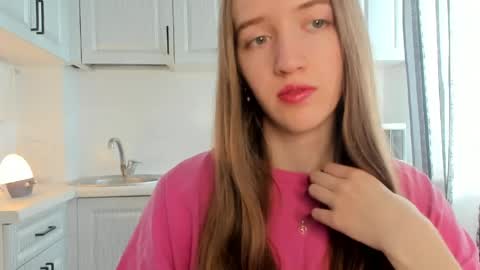 Snapshot of leslie_my_lovee chatting on April 14, 2026, 10:43 am LESLIE online show from April 14, 2026, 10:43 am