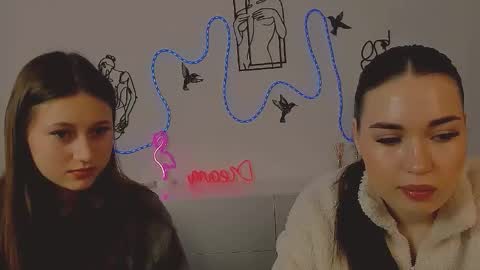 lesly_chilli online show from February 8, 2026, 10:18 am