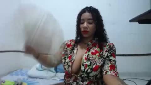 lesly online show from February 2, 2025, 2:48 am