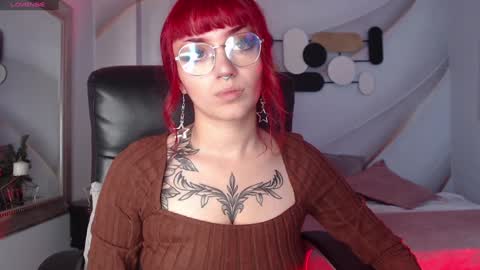 Snapshot of lessboobs_gh chatting on January 3, 2025, 1:03 pm Less  online show from January 3, 2025, 1:03 pm