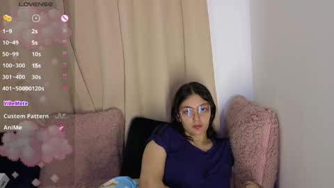 lessliee online show from April 25, 2026, 6:49 am