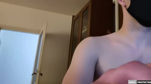 neoglo online show from April 22, 2026, 11:28 pm