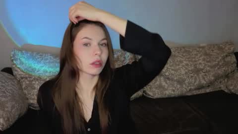 Snapshot of let_me_seee chatting on March 25, 2026, 8:37 pm Fiona online show from March 25, 2026, 8:37 pm