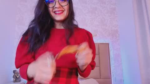 Leti White online show from October 15, 2025, 9:59 pm