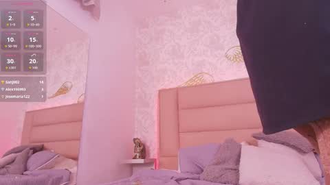 Leti White online show from December 18, 2025, 9:54 pm