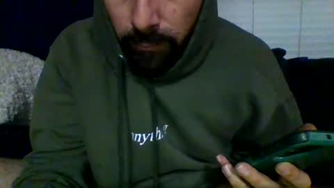 letithang24 online show from December 18, 2025, 4:07 am