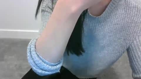 lets_play143 online show from February 21, 2025, 5:13 am