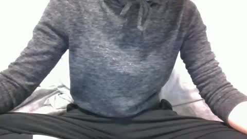 lets_play143 online show from September 26, 2025, 4:38 am