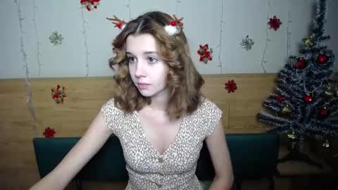 letty_curly online show from December 25, 2024, 11:00 am