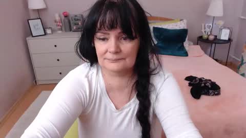 Mary online show from May 12, 2026, 2:14 pm