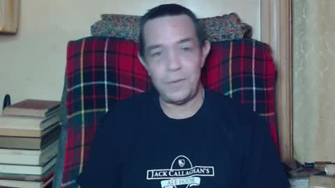 Snapshot of levon48 chatting on January 15, 2025, 12:51 am levon48 online show from January 15, 2025, 12:51 am