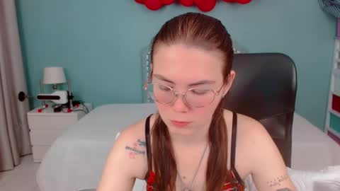 Lexas Room online show from October 8, 2025, 4:54 am