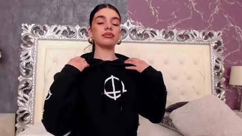 lexi__vicious online show from December 23, 2024, 7:49 am