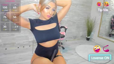 Lexi online show from October 12, 2025, 5:39 am