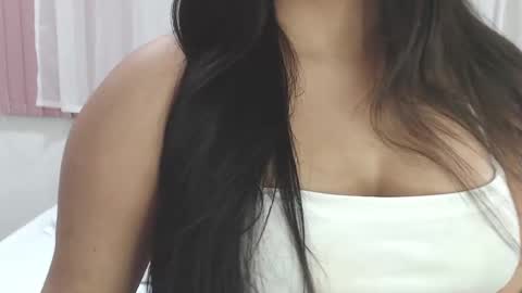 Gabrielle online show from February 3, 2025, 11:09 am