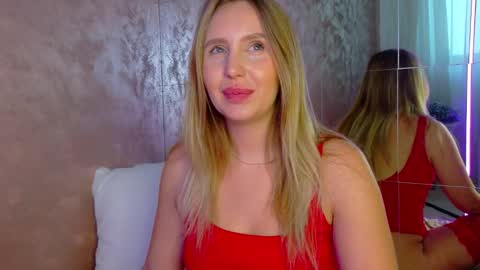 Snapshot of lexi_u_ chatting on November 5, 2025, 5:40 am LEXXY online show from November 5, 2025, 5:40 am