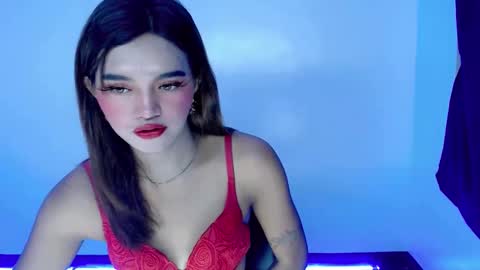 Snapshot of lexia_naj chatting on February 11, 2026, 5:51 pm Lexia online show from February 11, 2026, 5:51 pm