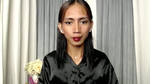 lexie_loveee online show from April 12, 2026, 1:05 pm