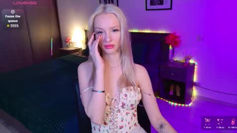 lexieblonde online show from February 6, 2026, 5:56 am