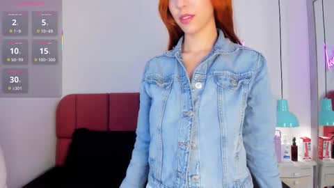 lexiee__ online show from October 22, 2025, 11:54 am