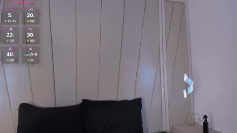 Snapshot of lexiee__ chatting on December 19, 2025, 12:01 pm lexiee__ online show from December 19, 2025, 12:01 pm