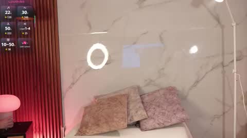 Snapshot of lexiee_grey_ chatting on December 19, 2025, 11:50 am Lexie online show from December 19, 2025, 11:50 am