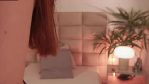 Snapshot of lexiee_grey_ chatting on February 20, 2026, 12:05 pm Lexie online show from February 20, 2026, 12:05 pm