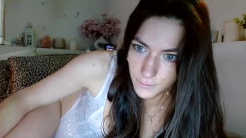 Snapshot of lexiel0veswood chatting on May 29, 2026, 1:42 pm lexiel0veswood online show from May 29, 2026, 1:42 pm