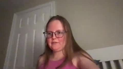 Snapshot of lexielilacs chatting on December 9, 2024, 3:18 am lexie online show from December 9, 2024, 3:18 am