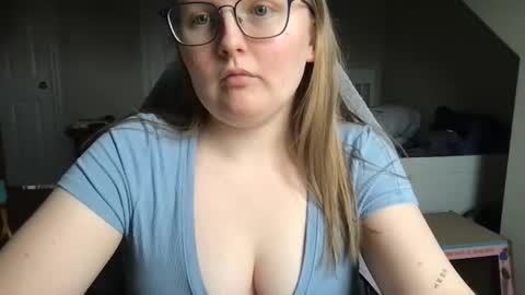 Snapshot of lexielilacs chatting on January 30, 2025, 8:31 pm lexie online show from January 30, 2025, 8:31 pm