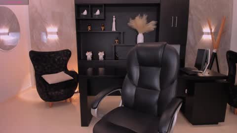 Lexie  online show from December 30, 2024, 10:55 pm