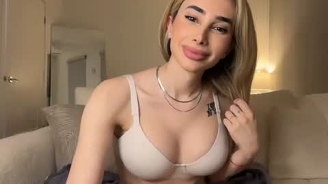 Sexy Lexi online show from November 5, 2025, 7:30 am