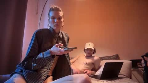 Snapshot of lexiloves8inch chatting on March 30, 2026, 11:44 am Lexi her big cock online show from March 30, 2026, 11:44 am