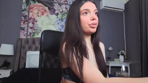 Lexi online show from April 3, 2026, 3:48 am