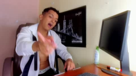 Snapshot of lexter_blue chatting on April 16, 2026, 10:12 pm Lexter Blue online show from April 16, 2026, 10:12 pm