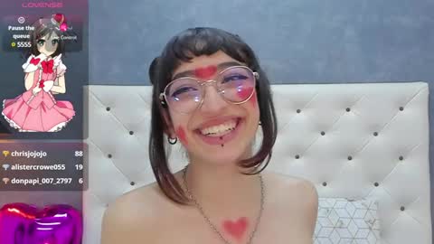 Snapshot of lexy_bluu chatting on February 14, 2025, 7:44 pm Lexy online show from February 14, 2025, 7:44 pm