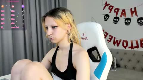 Lexy online show from November 1, 2025, 11:34 am