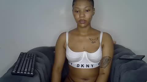 Lexy online show from June 9, 2026, 9:32 am