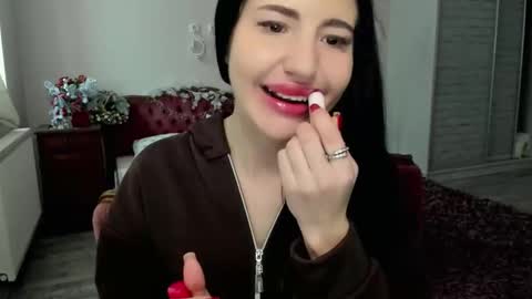 lexyswett online show from January 7, 2026, 7:22 am