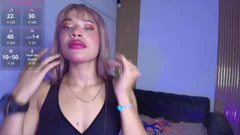 Snapshot of leydi_start_ chatting on February 19, 2026, 12:23 pm Leydi online show from February 19, 2026, 12:23 pm