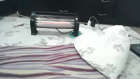 Snapshot of leydiiimelisss chatting on April 15, 2026, 3:08 pm leydiiimelisss online show from April 15, 2026, 3:08 pm