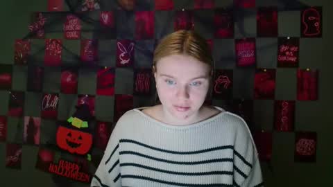 Snapshot of leyla_le chatting on October 31, 2025, 7:09 am Leyla online show from October 31, 2025, 7:09 am